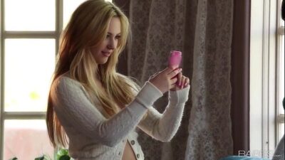 Babes.com – A GIRLS AFTERNOON – Holly Michael